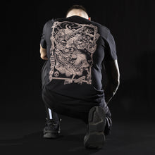 Charger l'image dans la galerie, tee samurai doberman