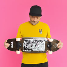 Lade das Bild in den Galerie-Viewer, doberman skateboard samurise31
